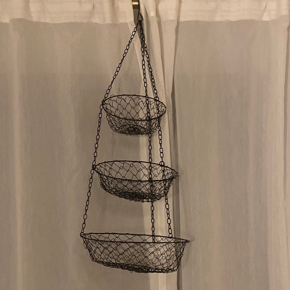 Hanging Wire Basket Organizer